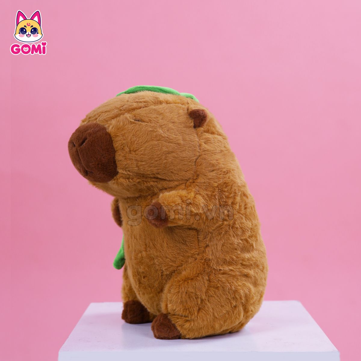 Gấu Bông Capybara Cầm Lá