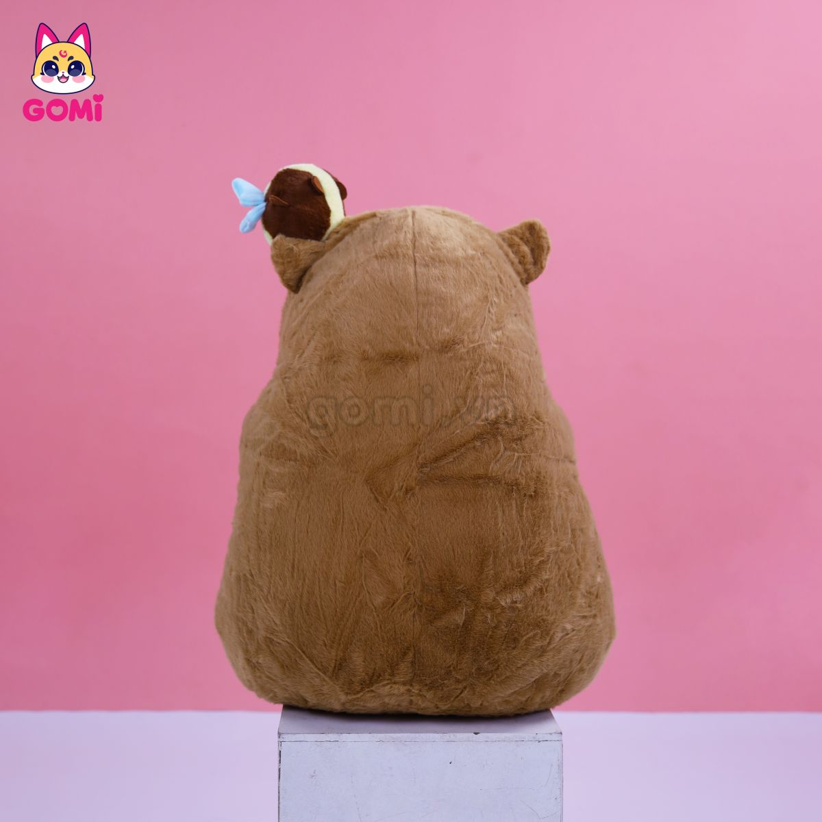 Gấu Bông Capybara Rút Ong