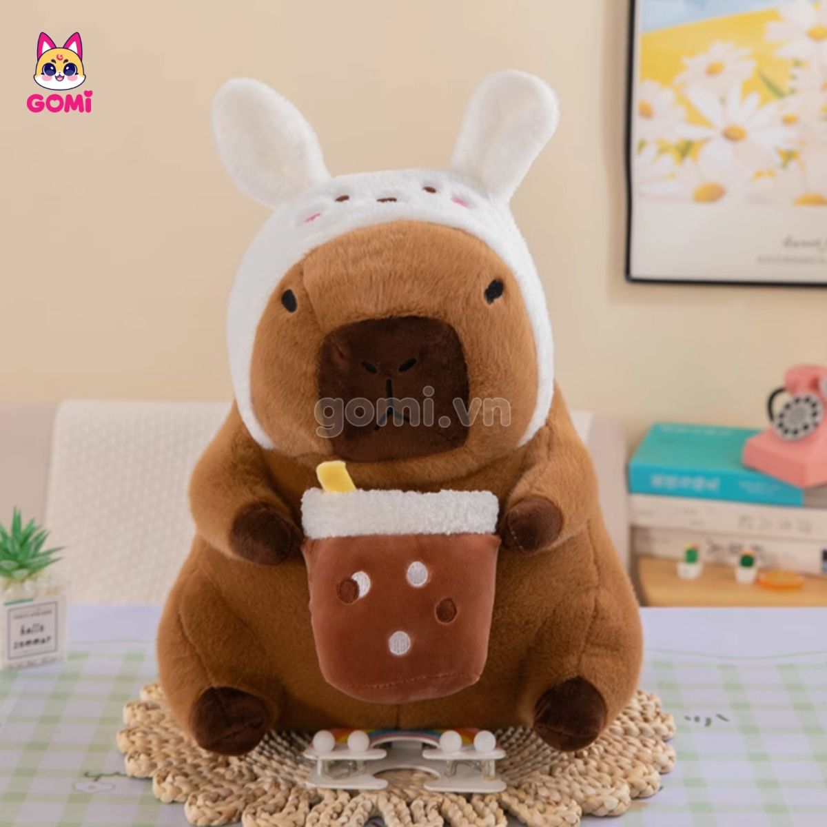 Capybara Ôm Trà Sữa Cosplay