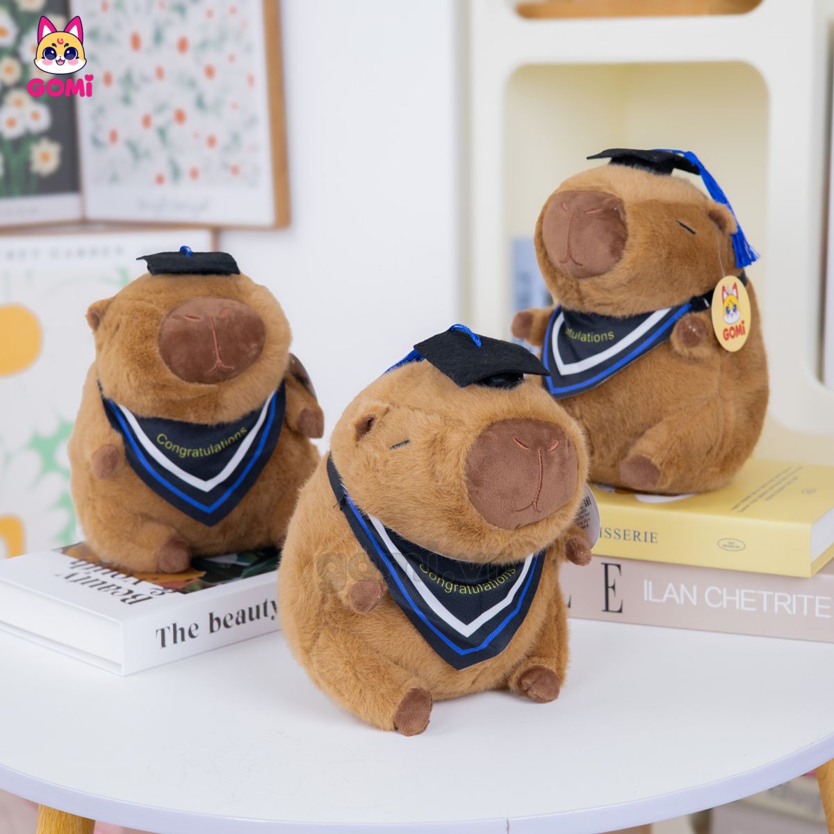 Gấu Bông Capybara Đeo Yếm Tốt Nghiệp