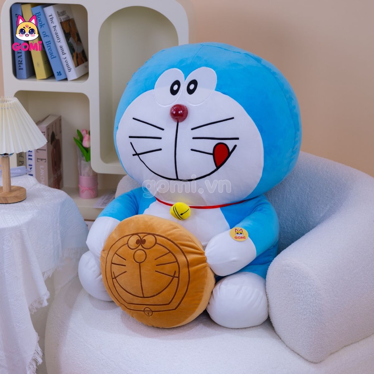 Doraemon Ôm Bánh