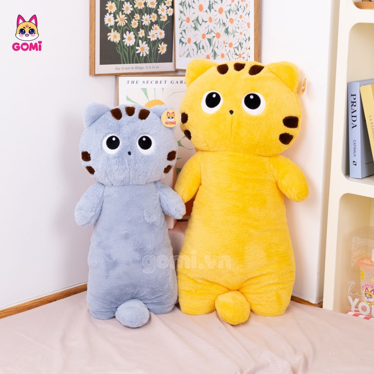 Gối Ôm Mèo Mắt Tròn