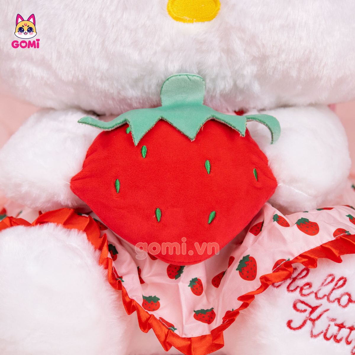 Gấu Bông Kitty Váy Dâu Ôm Dâu