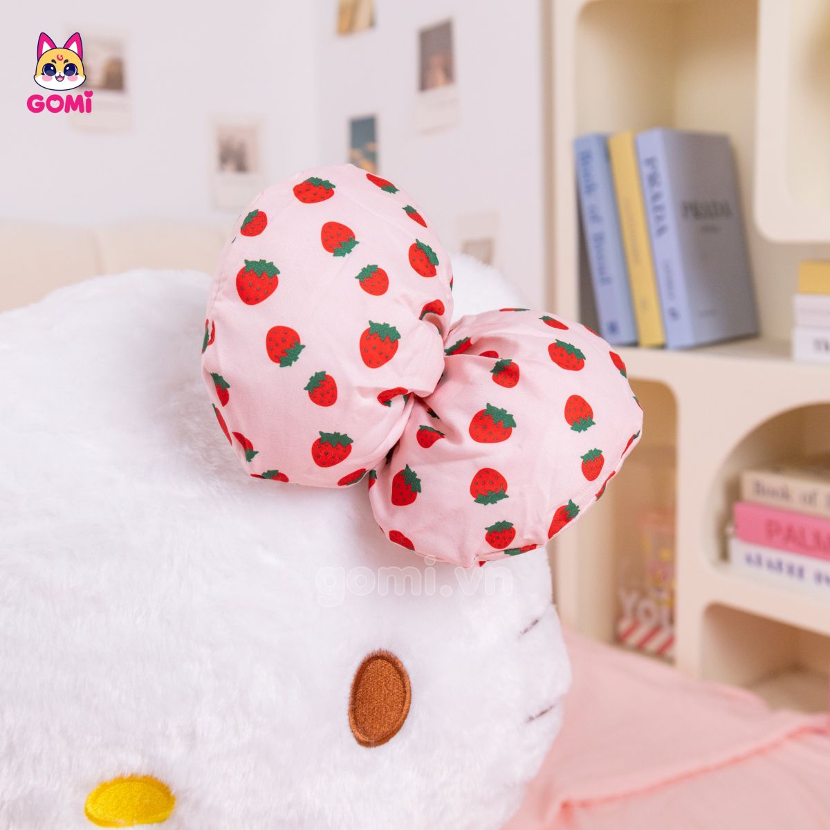 Gấu Bông Kitty Váy Dâu Ôm Dâu