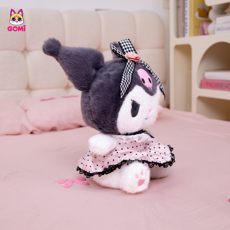 Gấu Bông Kuromi Váy Hồng Chấm Bi