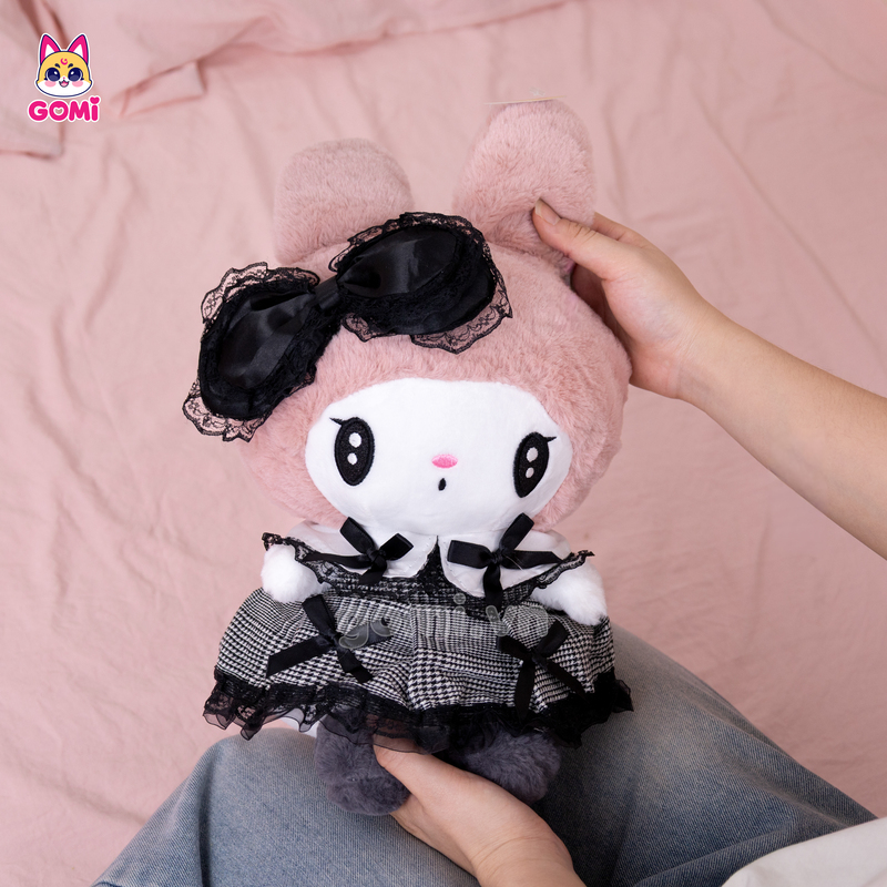 Gấu Bông Melody Váy Ren Nơ Đen