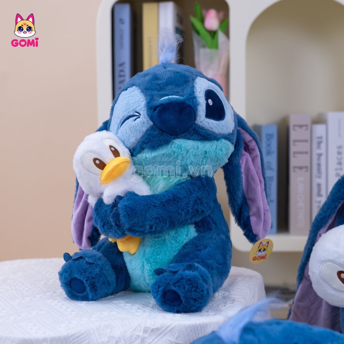 Stitch Xanh Đậm Ôm Vịt