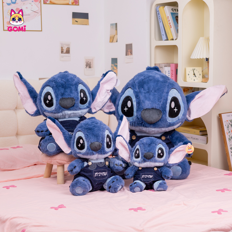 Gấu Bông Stitch Đeo Yếm Jeans