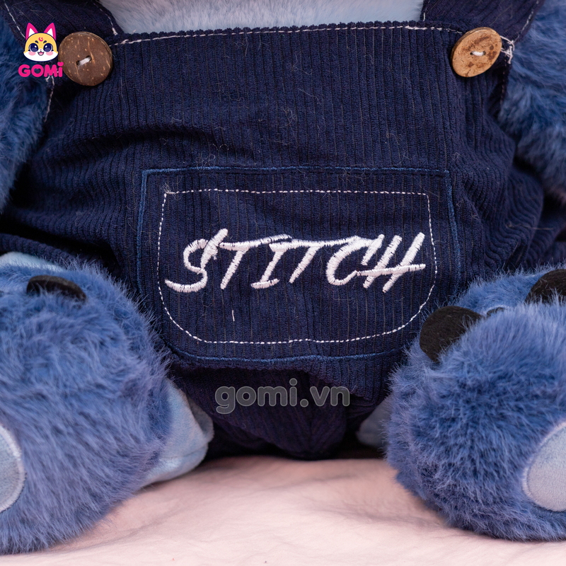 Gấu Bông Stitch Đeo Yếm Jeans