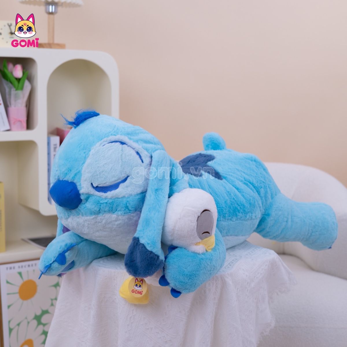 Stitch Nằm Ôm Vịt