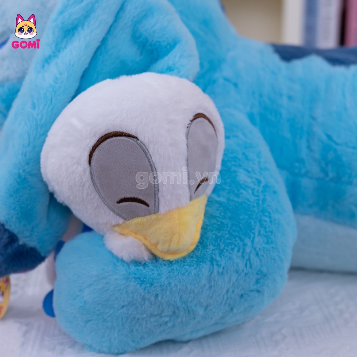 Stitch Nằm Ôm Vịt