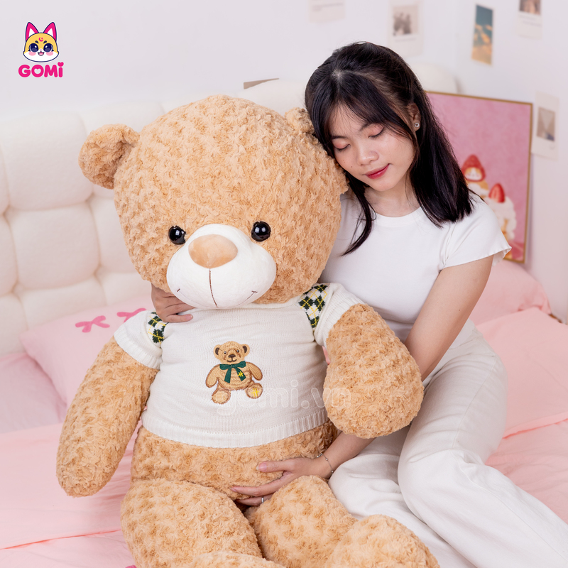 Gấu Bông Teddy Áo Len Trắng Thêu Gấu