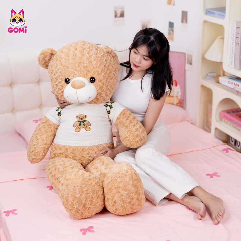 Gấu Bông Teddy Áo Len Trắng Thêu Gấu