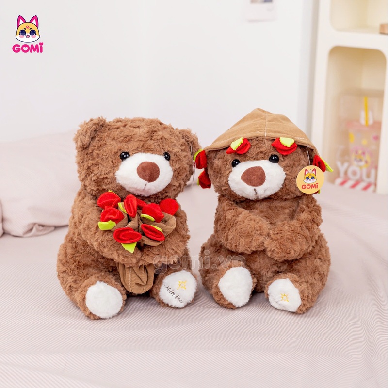 Gấu Bông Teddy Ôm Hoa Đội Mũ
