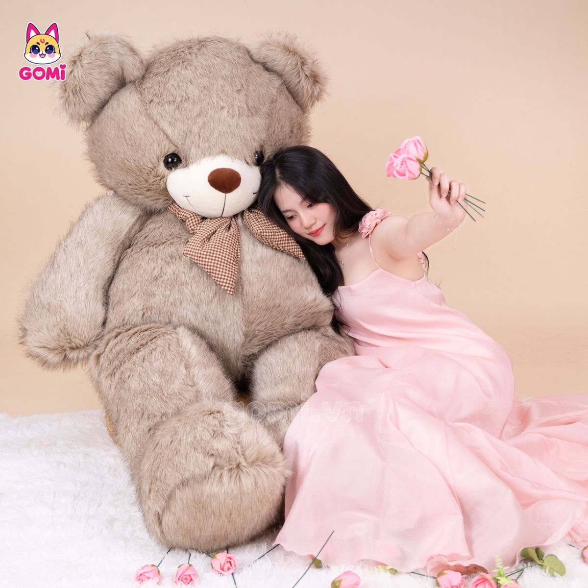 Gấu Bông Teddy Xù Nơ Caro