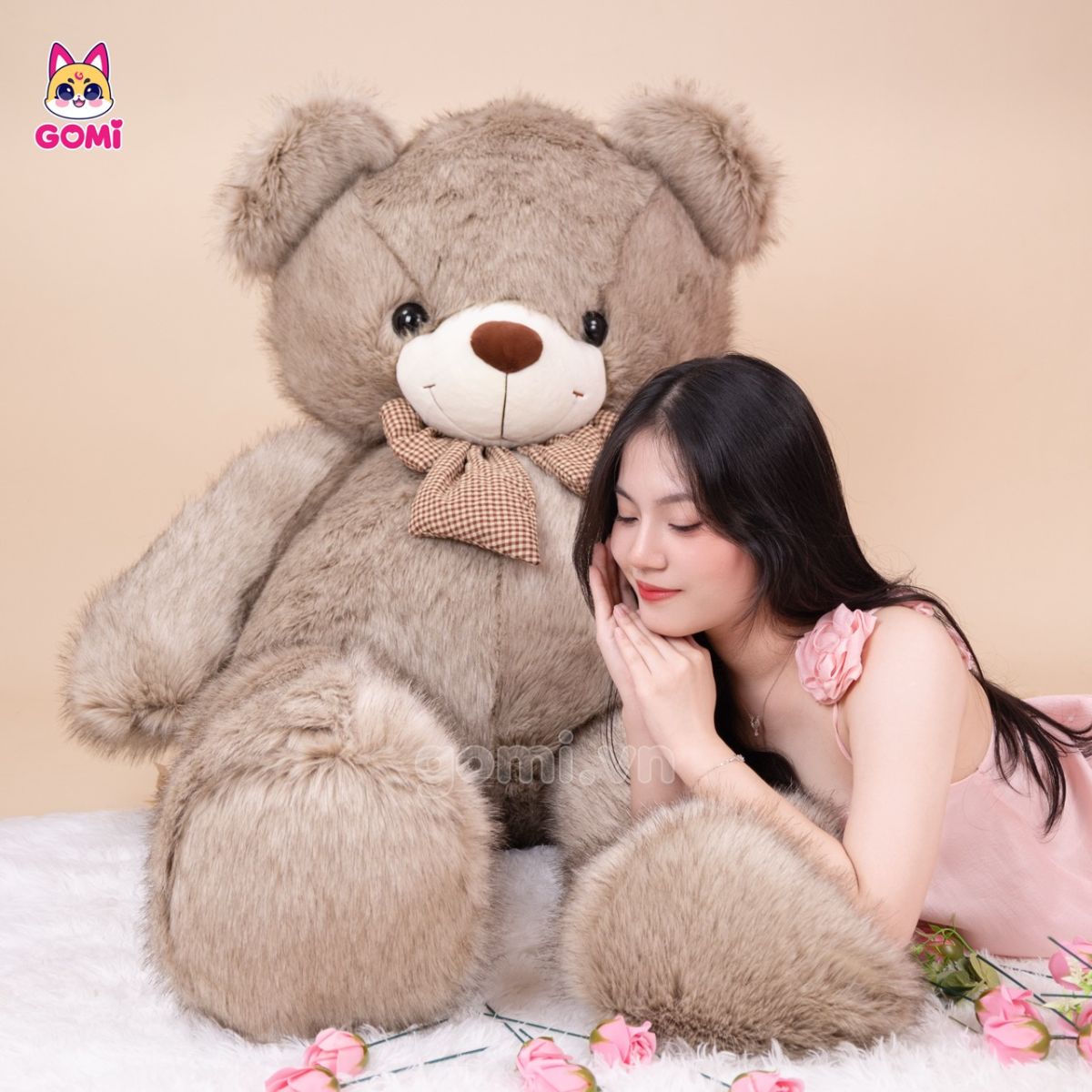 Gấu Bông Teddy Xù Nơ Caro