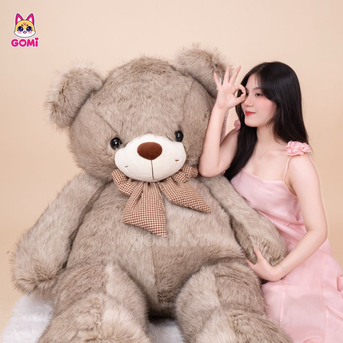 Gấu Bông Teddy Xù Nơ Caro