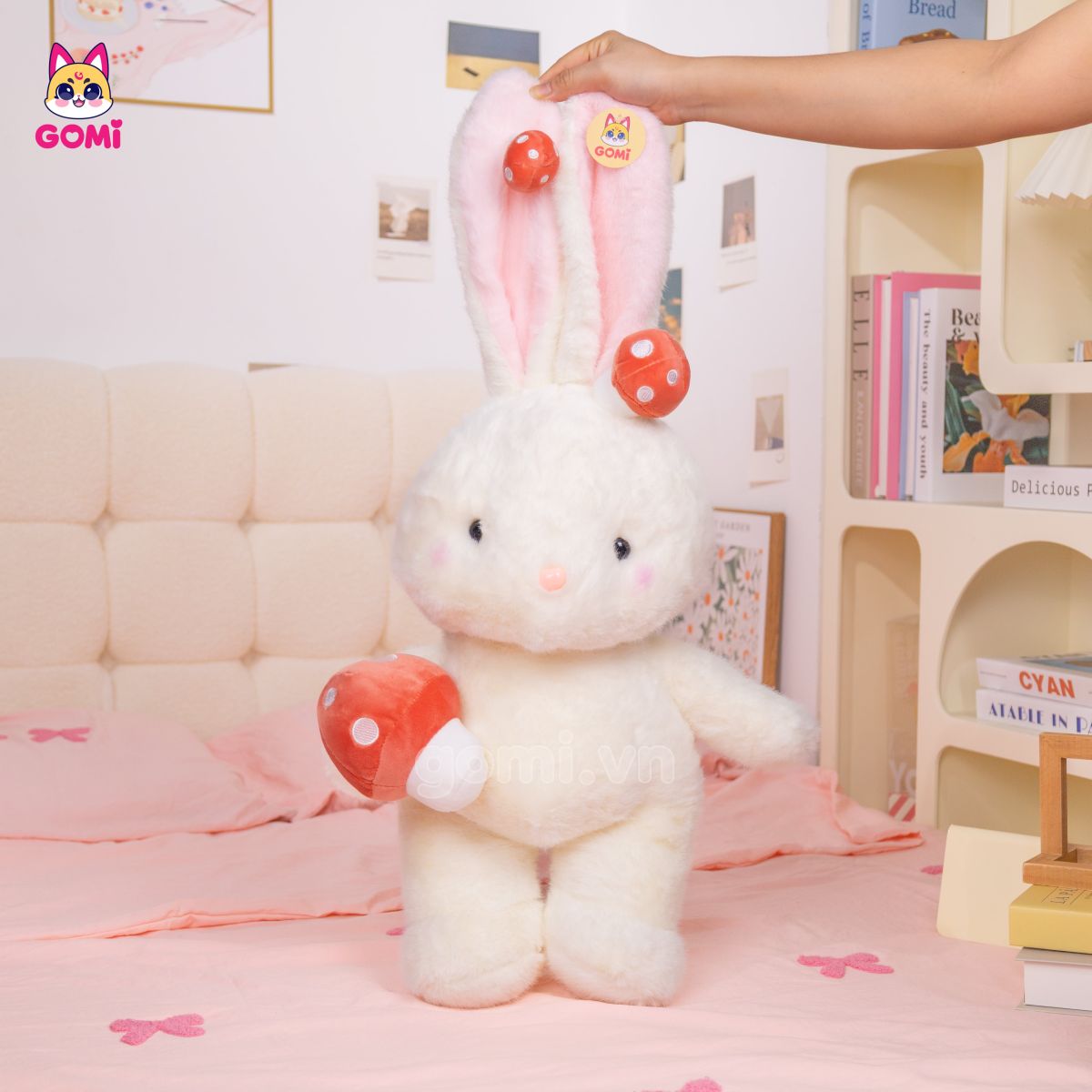 Gấu Bông Thỏ Trắng Ôm Nấm