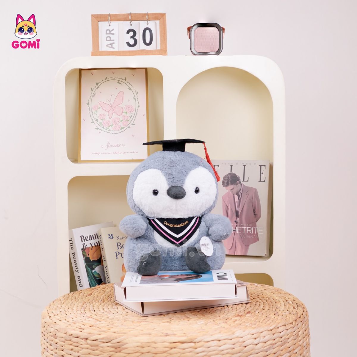 Gấu Bông Tốt Nghiệp Cánh Cụt Xám