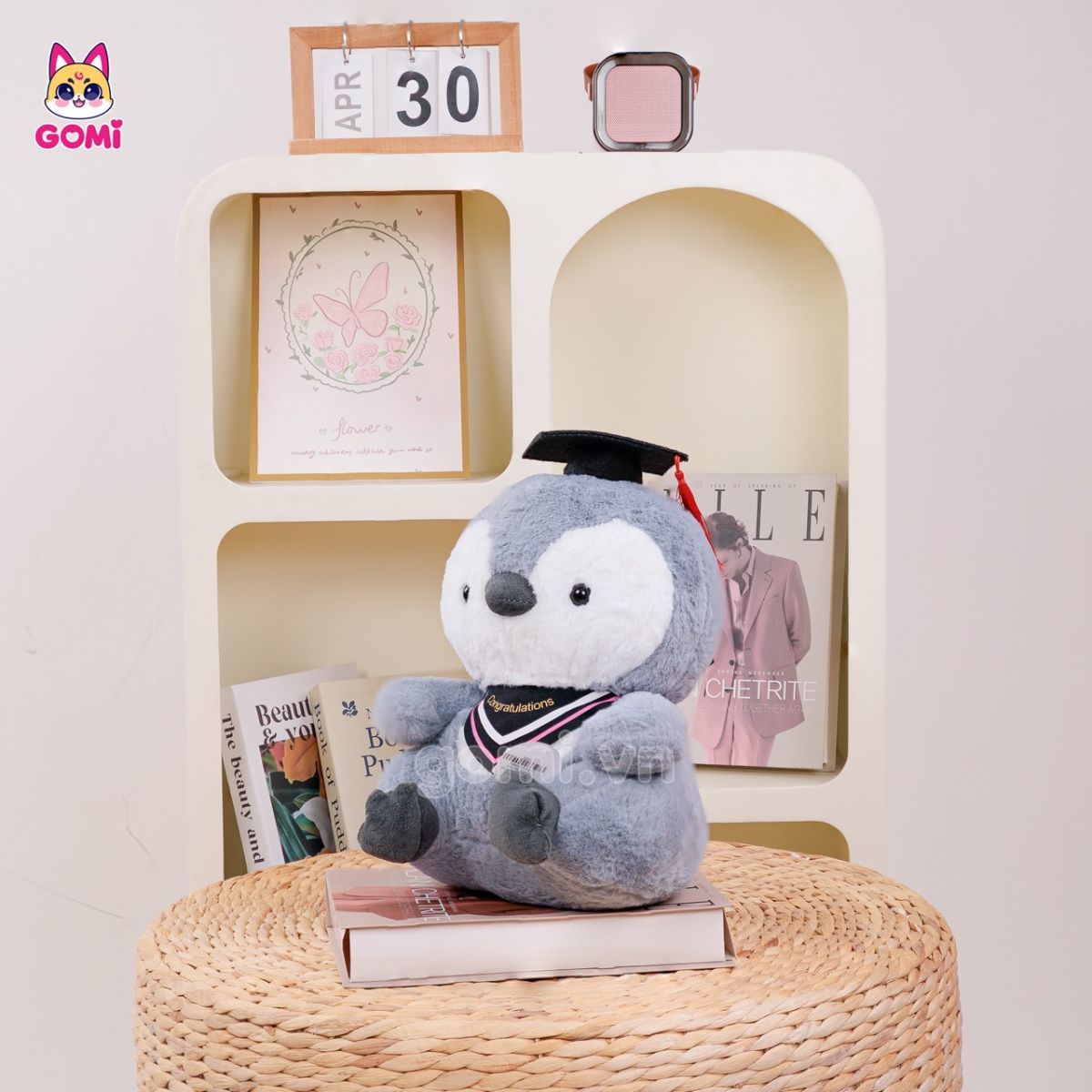 Gấu Bông Tốt Nghiệp Cánh Cụt Xám