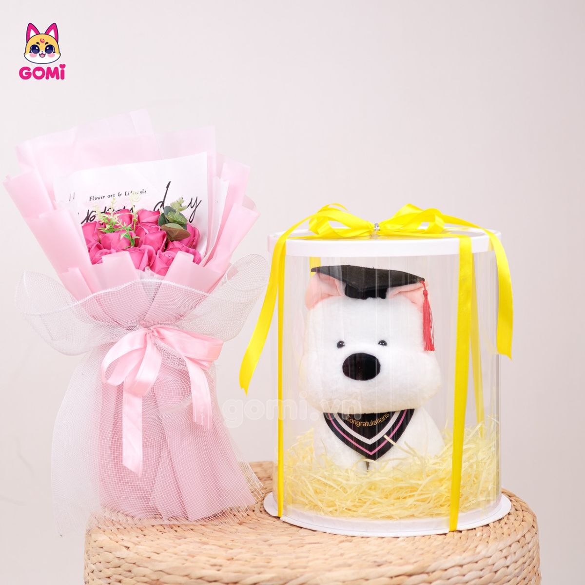 Gấu Bông Tốt Nghiệp Chó Trắng Tai Hồng